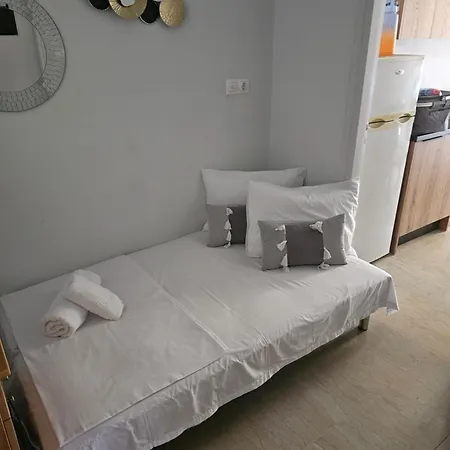 Summer Time Apartment Kalamata
